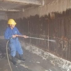 PASO 1:
Lavado a presión para tumbar residuos de material anterior.