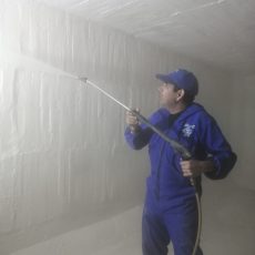 PASO 4:
Desinfección de superficies.